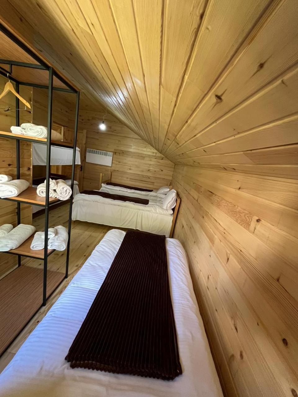 Gaul Gavkhe Hotel Usguli Szoba fotó