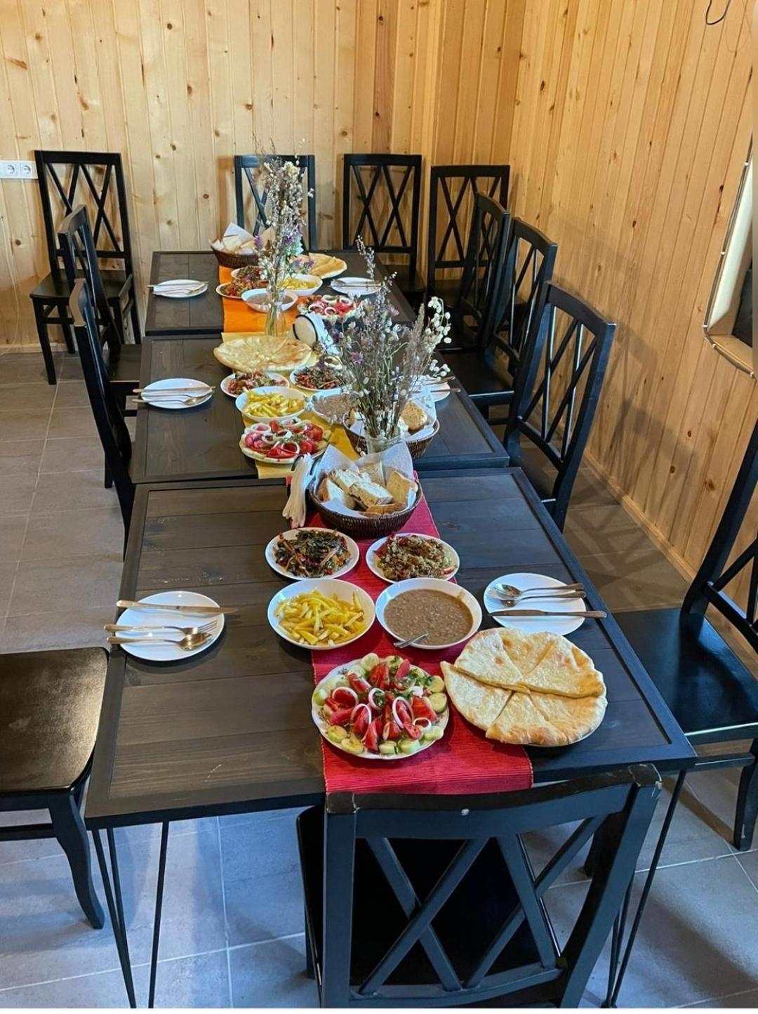 Gaul Gavkhe Hotel Usguli Kültér fotó